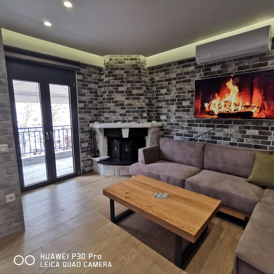 Family Apartment Zornitsa Néa Fókaia Zewnętrze zdjęcie