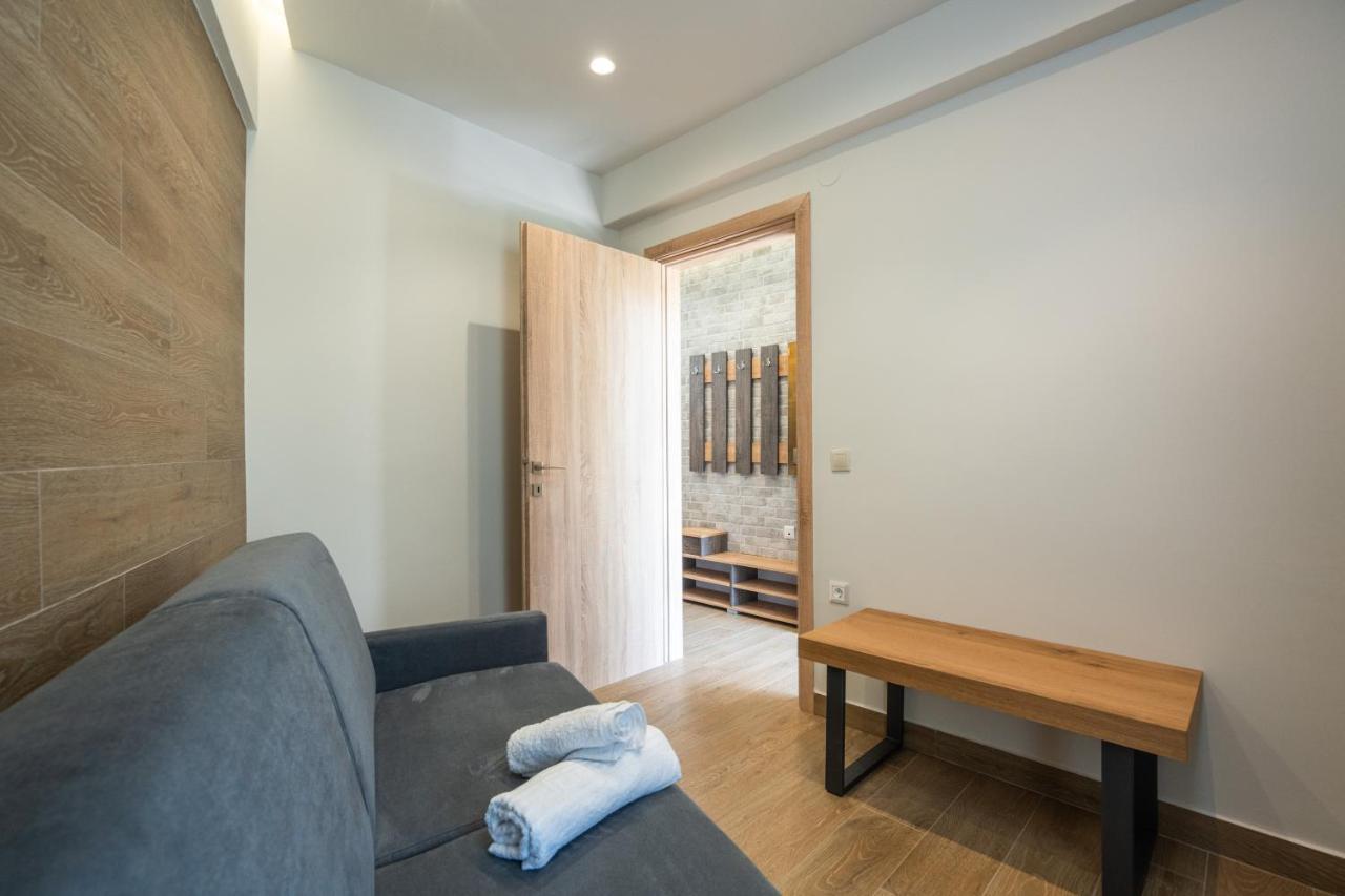 Family Apartment Zornitsa Néa Fókaia Zewnętrze zdjęcie